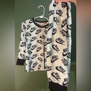 Nike BAMBOO Kids Pajamas Set